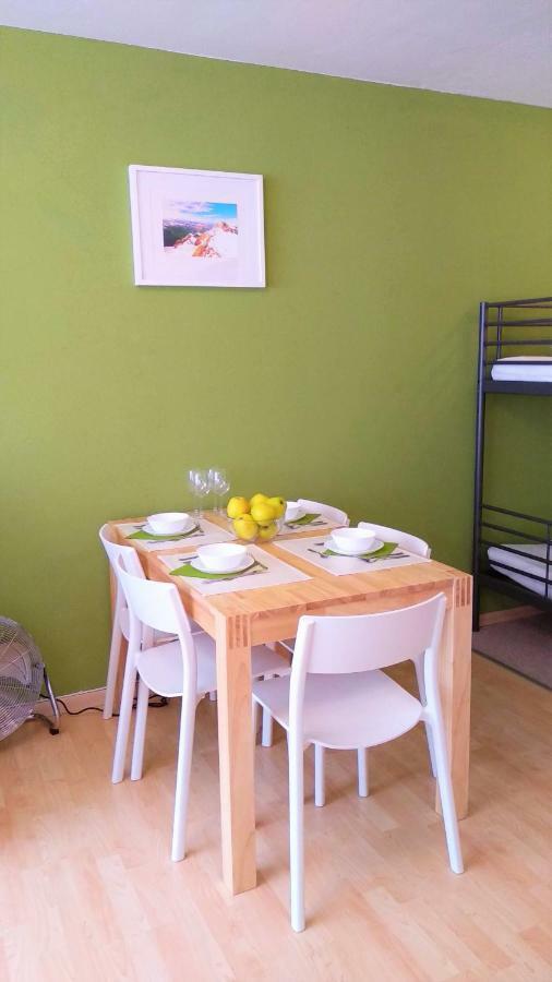 Green Wall Apartment Капрун Екстер'єр фото
